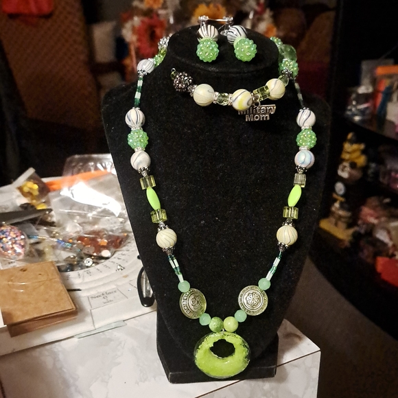 Handmade Jewelry - Picture 3 of 4